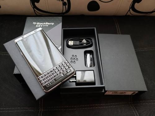 Blackberry Keyone + Caja + Accesorios, Como Nueva!!