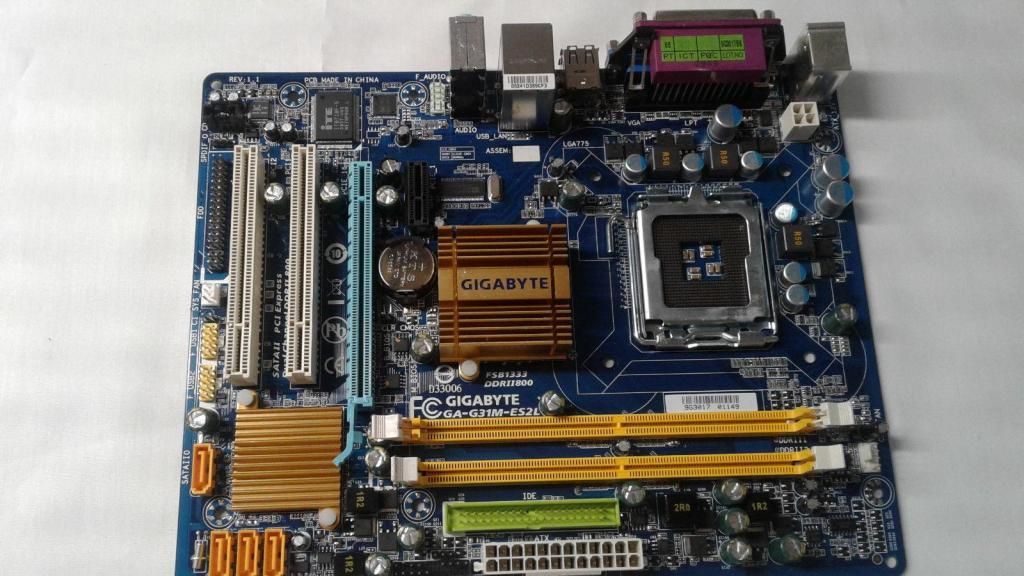 Board DDR2 GA G31M Procesador Intel core2 quad 4 nucleos