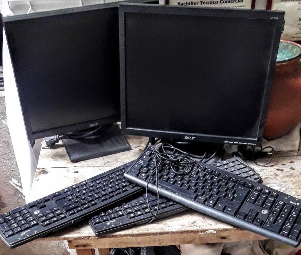 Monitor Y Teclados Super Promo