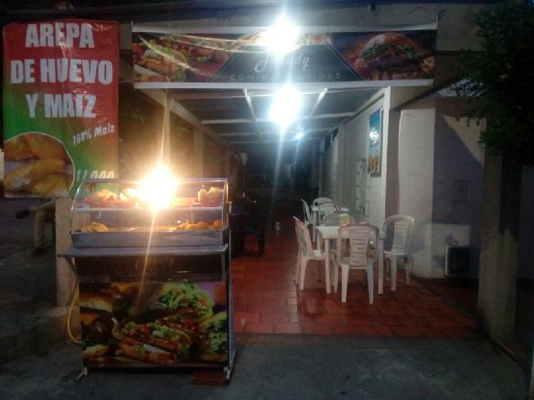 Solicito Empleado para Comidas Rapidas