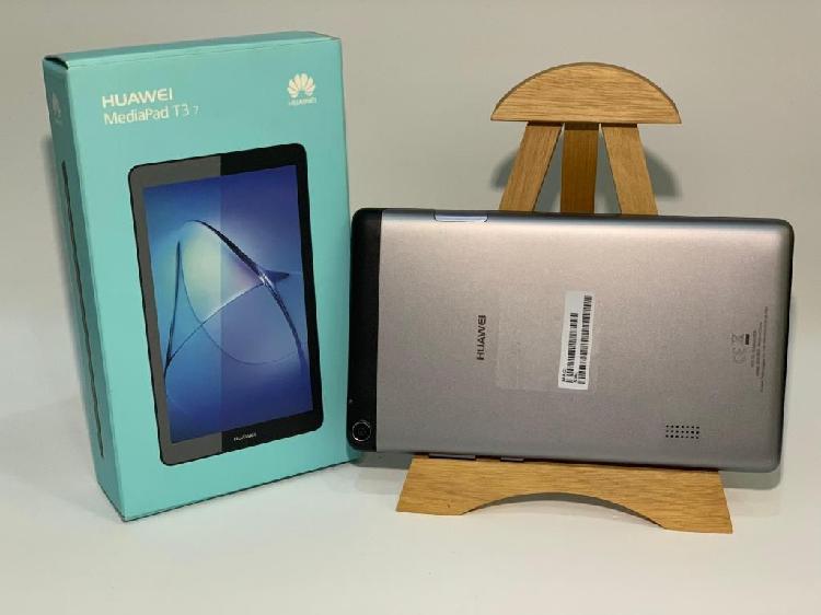 A vende tablet huawei