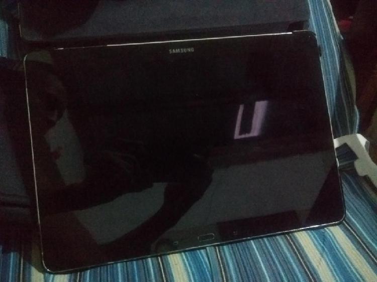 Samsung Tab Pro 12.2 Vendo O Cambio