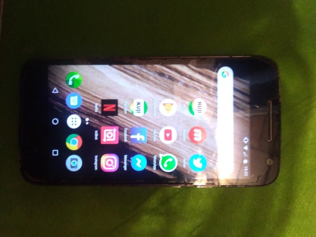 Cambio Moto G4 Play Fisurado