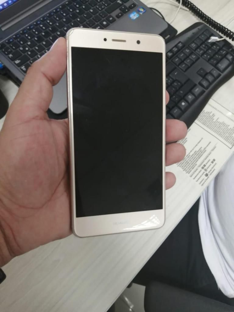 Huawei Y