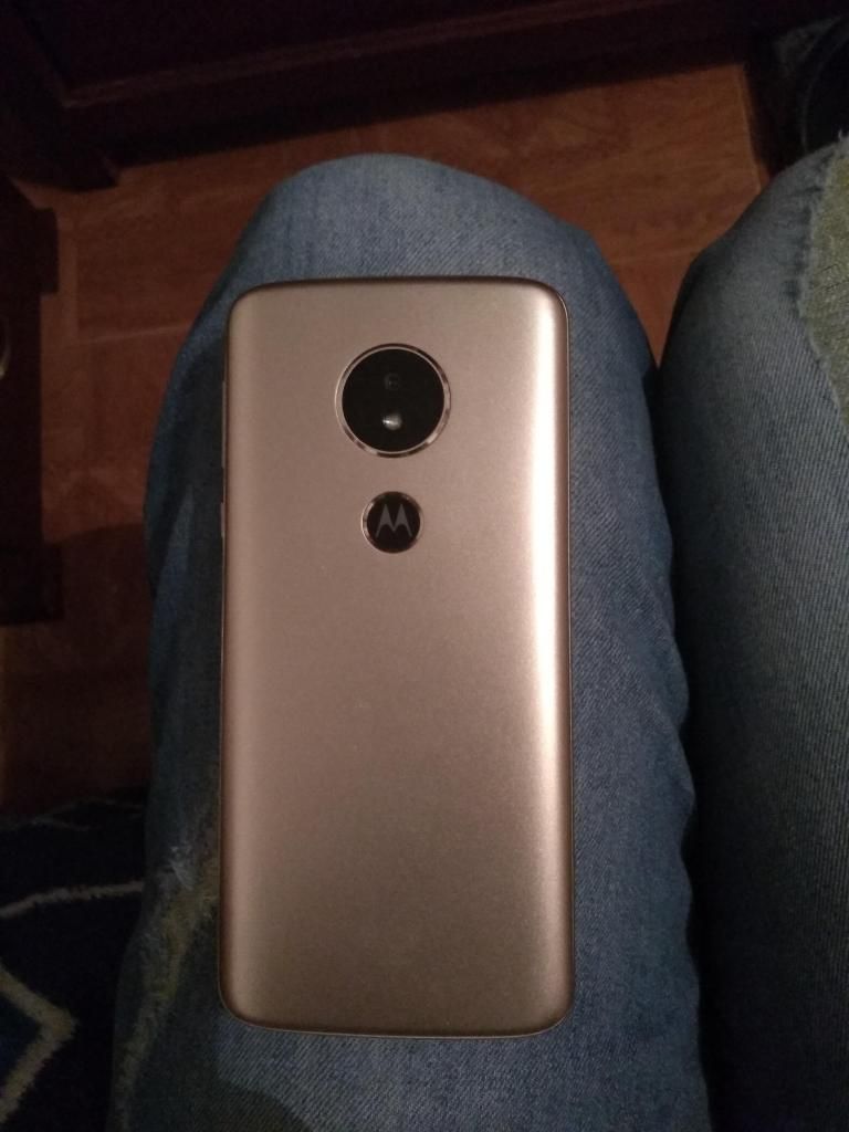 Motorola e5