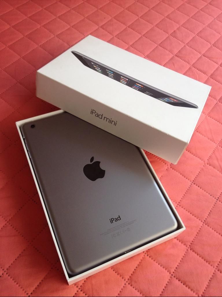 Tablet iPad Mini Como Nueva