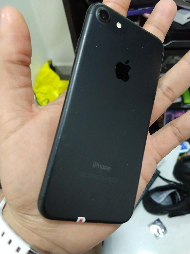 Vendo iPhone 7 de 128 Gb Estado 9 de 10