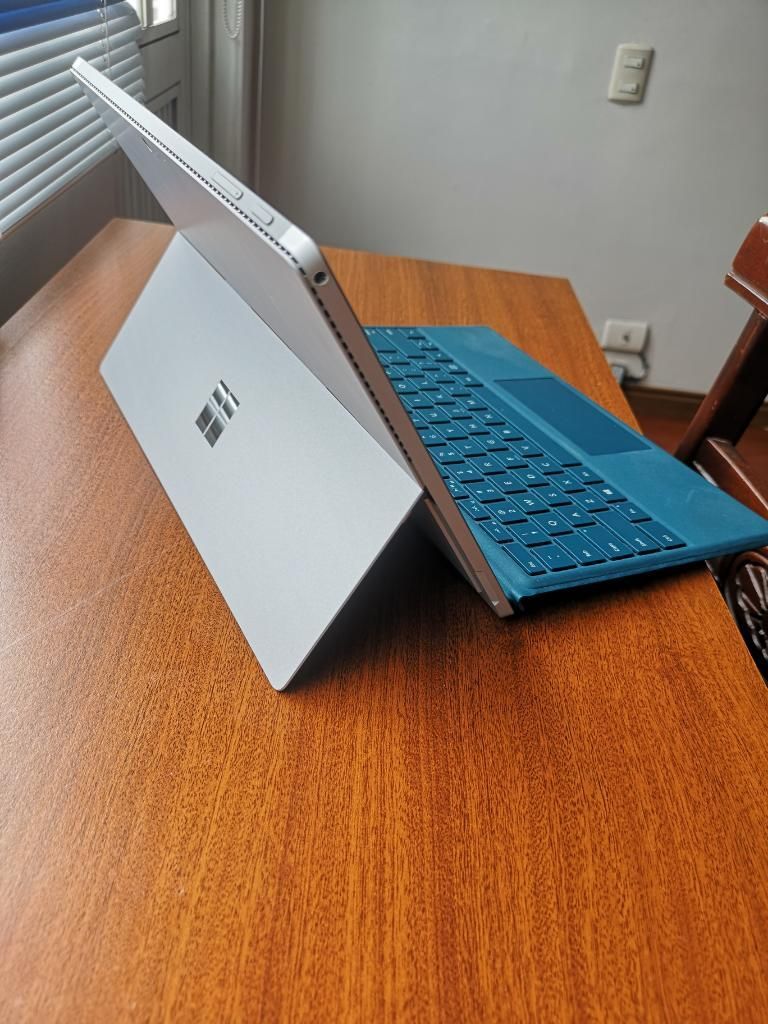 Microsoft Surface Pro 4