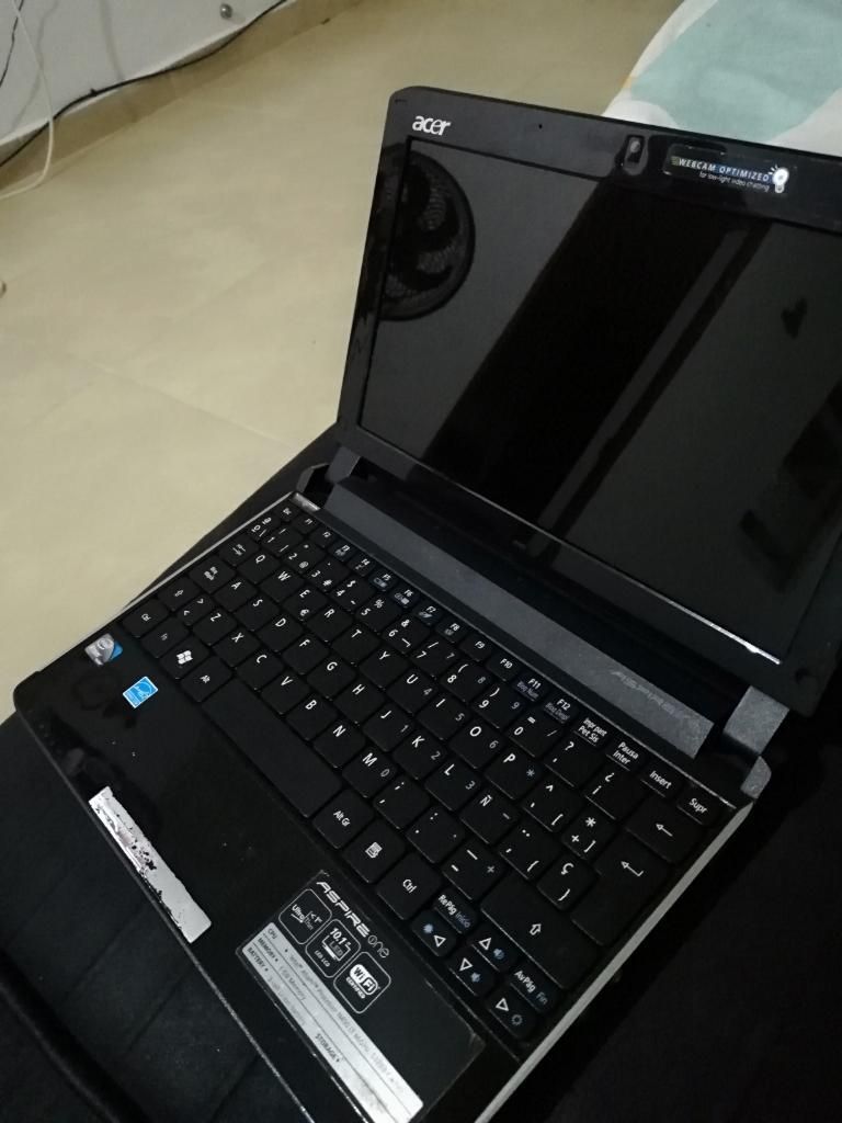 Mini Portátil Acer