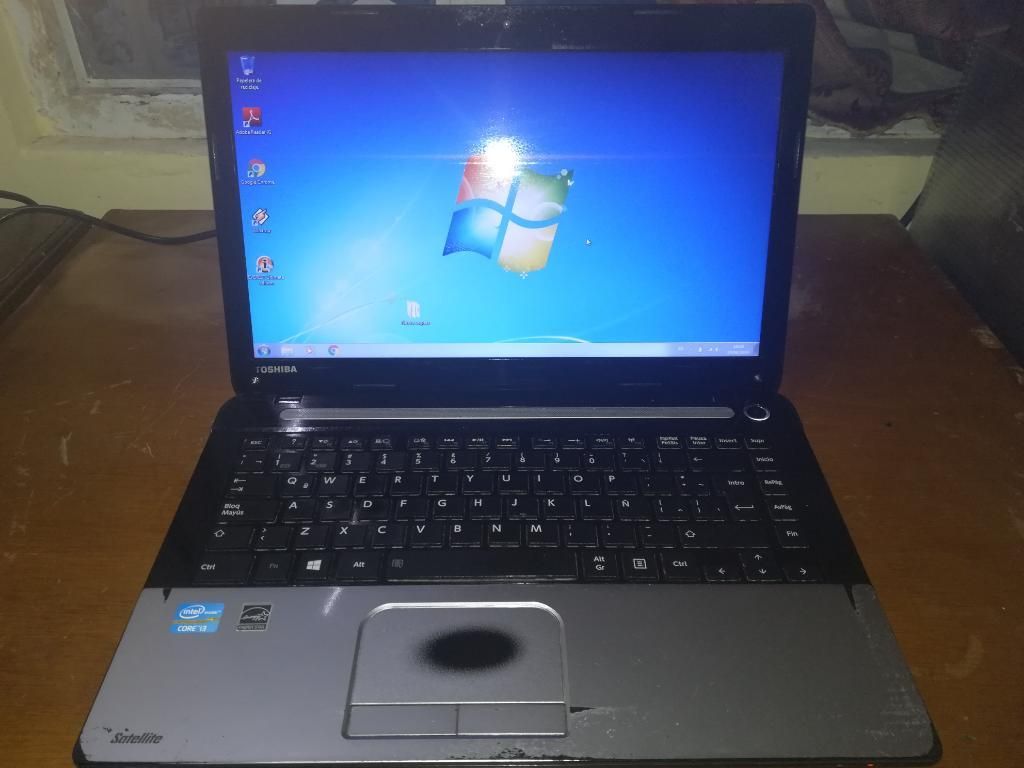 Toshiba Core I3