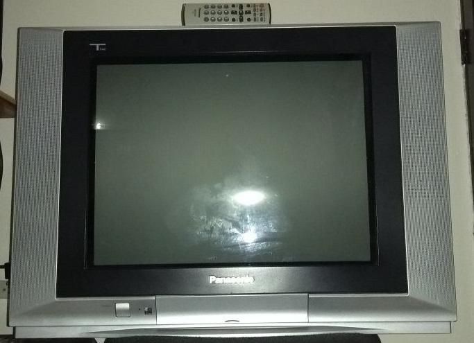 TELEVISOR PANASONIC MODELO CTF EXCELENTE ESTADO