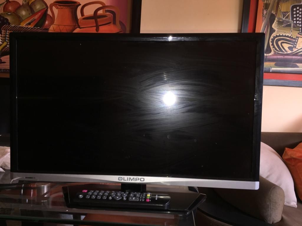 Televisor Olimpo de 23Pulgadas