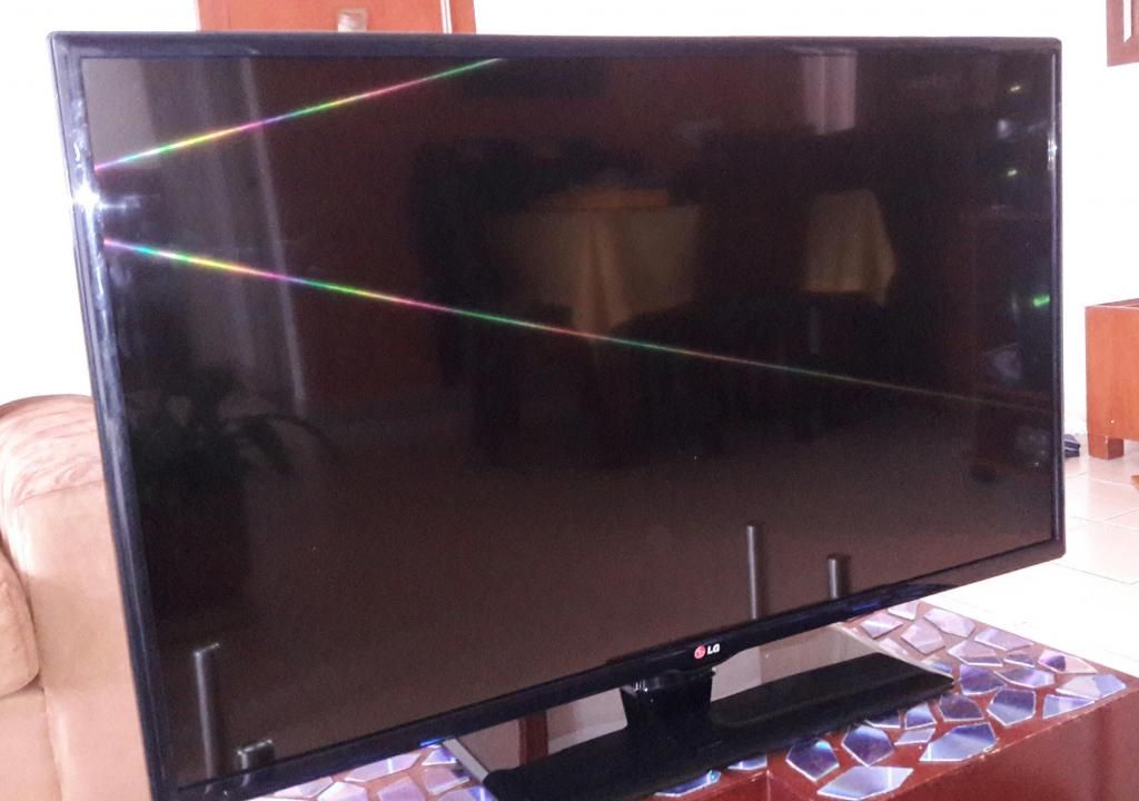 Vendo televisor LG, LCD, HD, 42 PULGADAS
