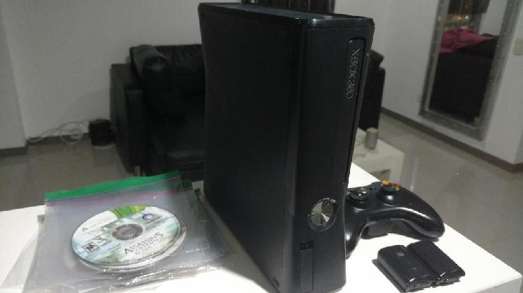 Xbox 360 Slim