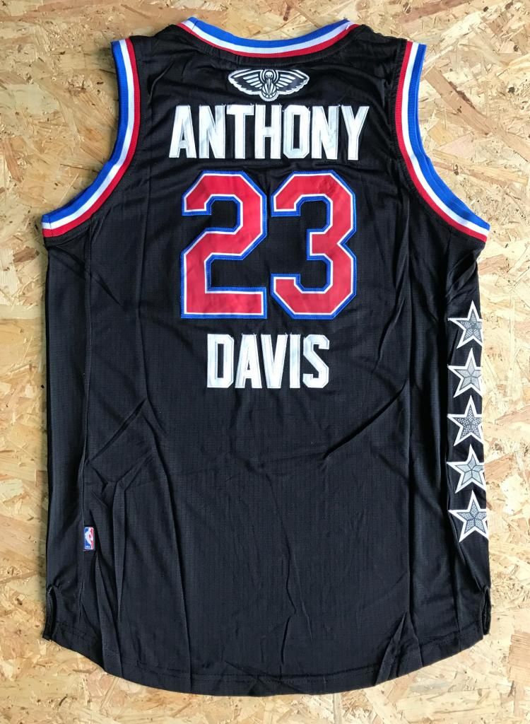 Esqueleto de baloncesto NBA de Anthony Davis