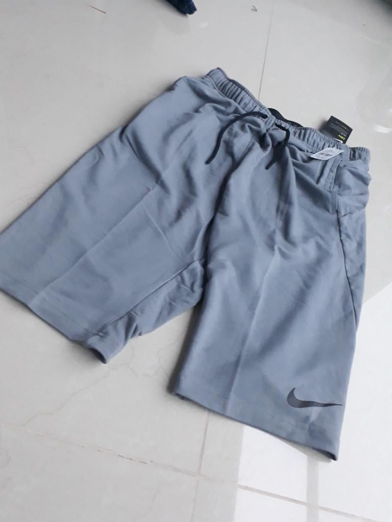 Pantaloneta Nike Original Talla M