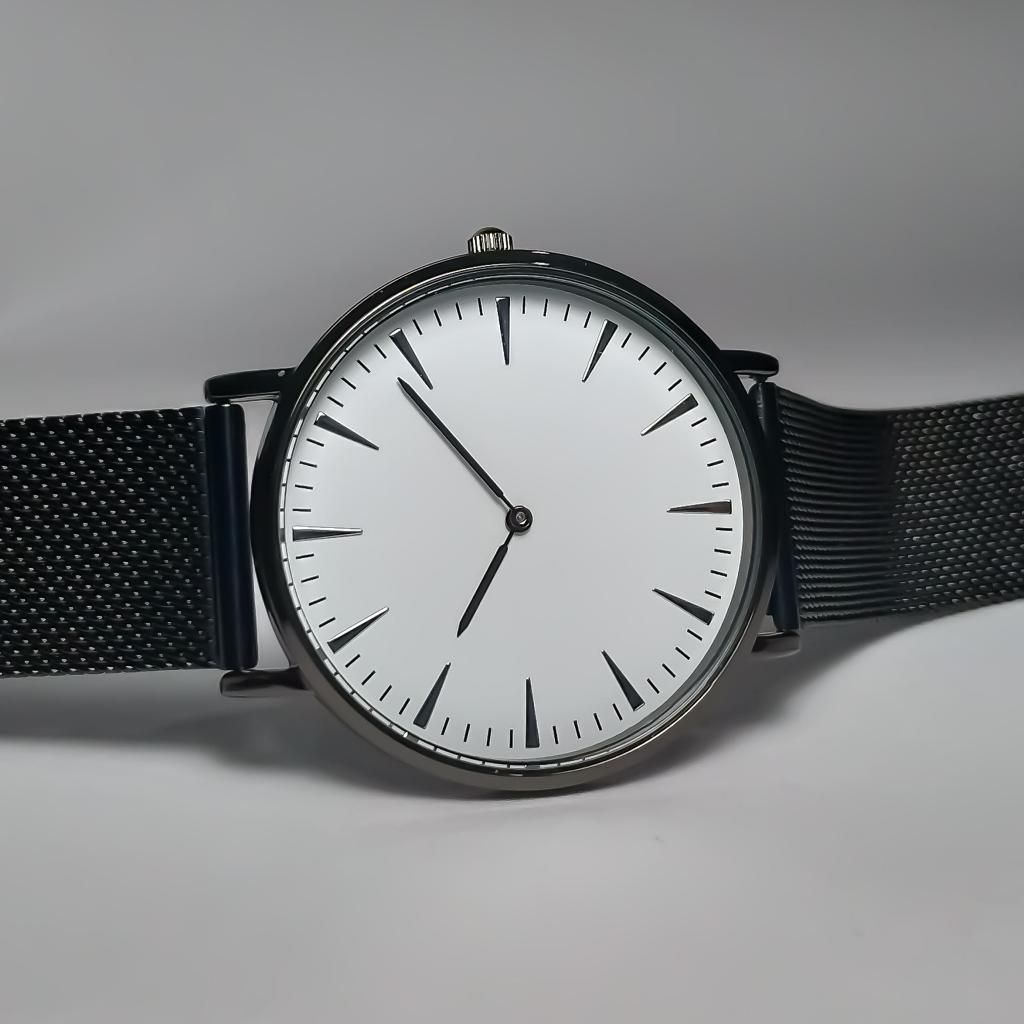 Reloj minimalista correa de malla negra