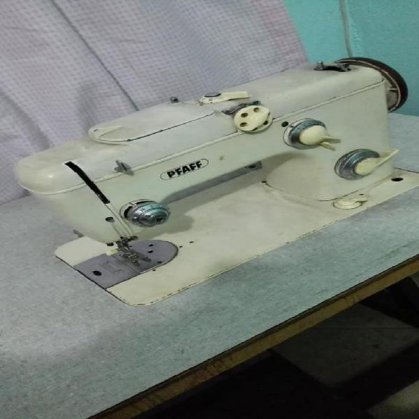 Maquina de coser plna marca PAFF industrial de Alemania
