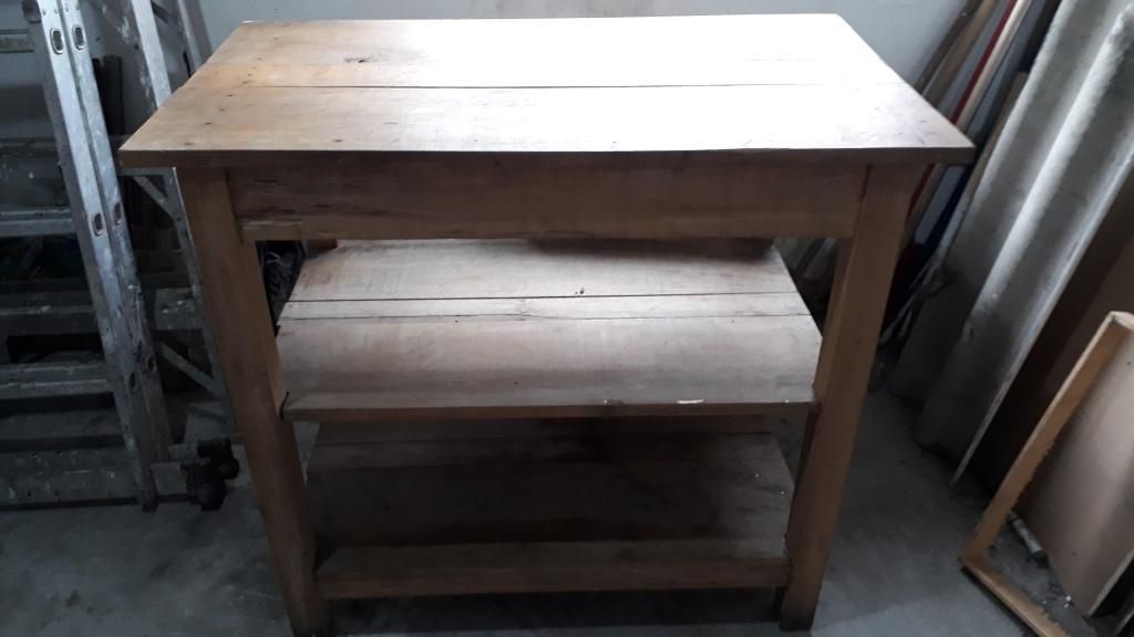 Se Vende Mesa Buena Madera