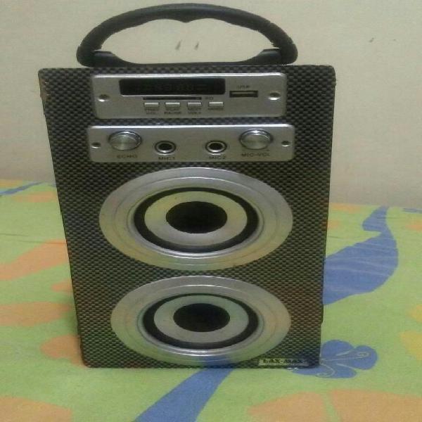 Vendo Caja Misical Usb