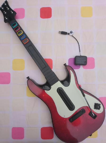Guitarra Guitar Hero 5 para PS3 con adaptador malo