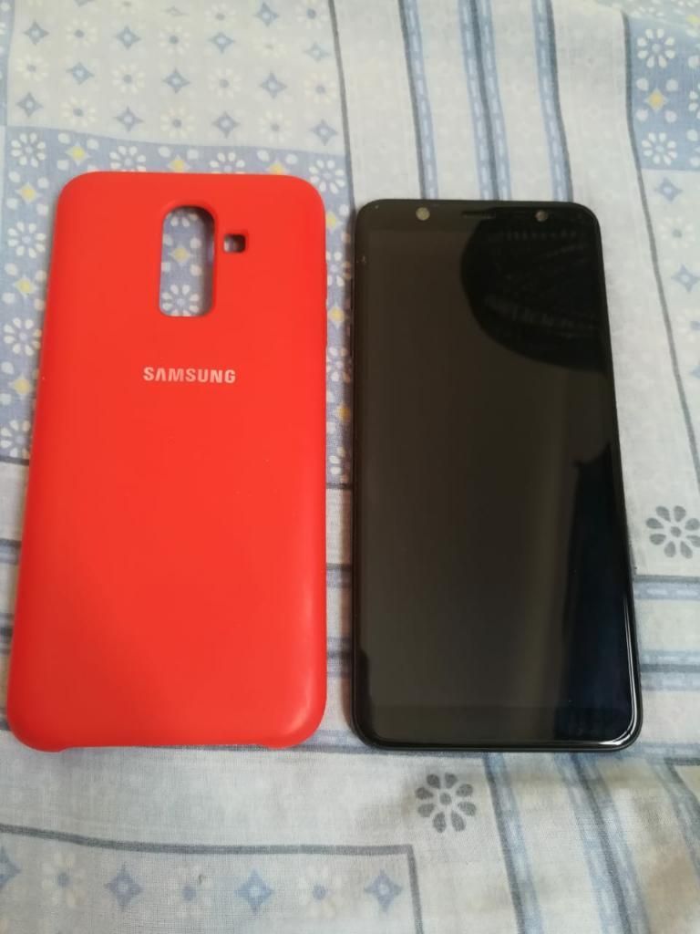 Samsung J8