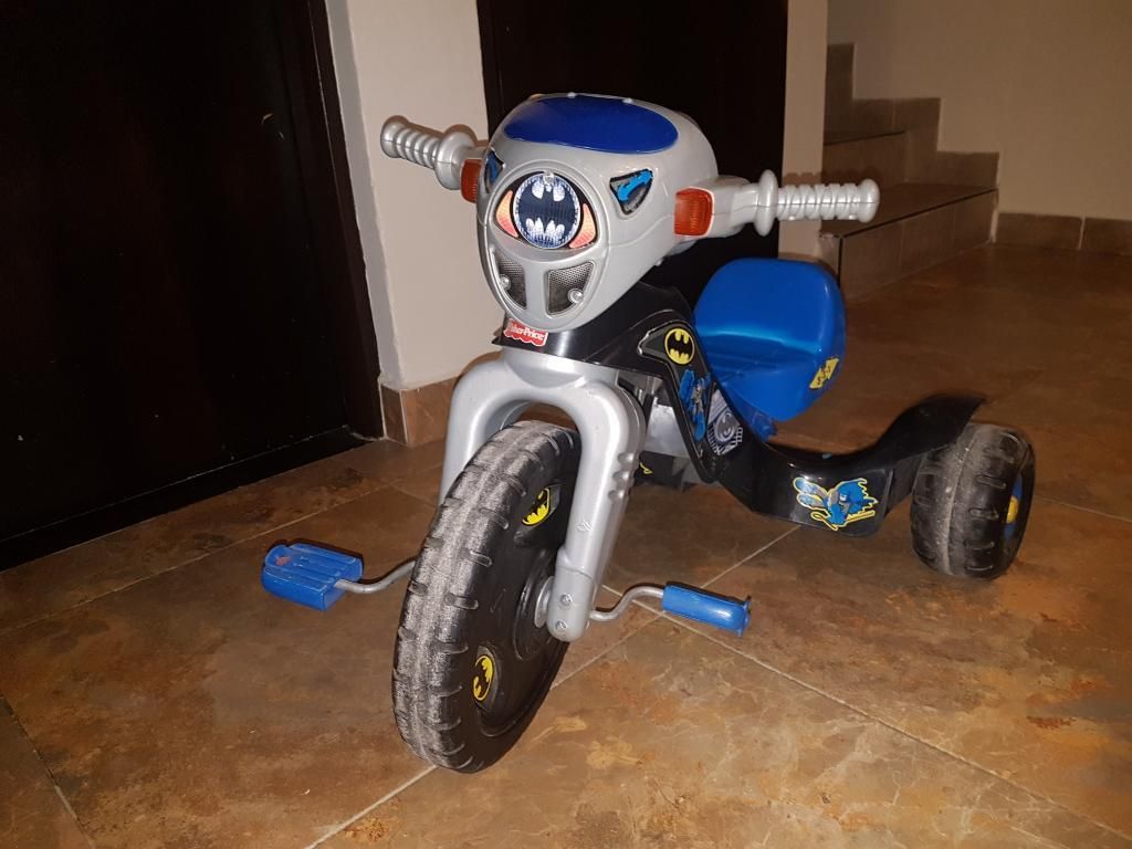 Triciclo Fisher Price Batman, Luces Y S.