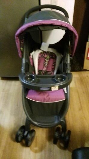 Vendo Hermoso Coche para Bebe y Silla para Auto