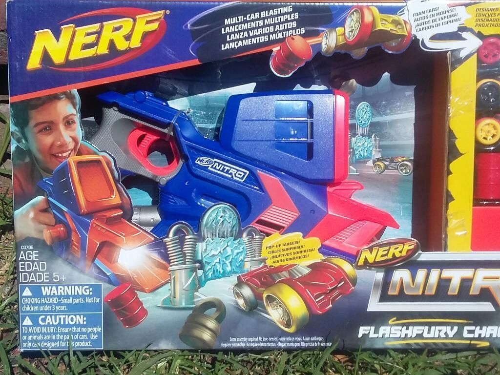 Vendo Nerf Flashfury Nitro Caos.