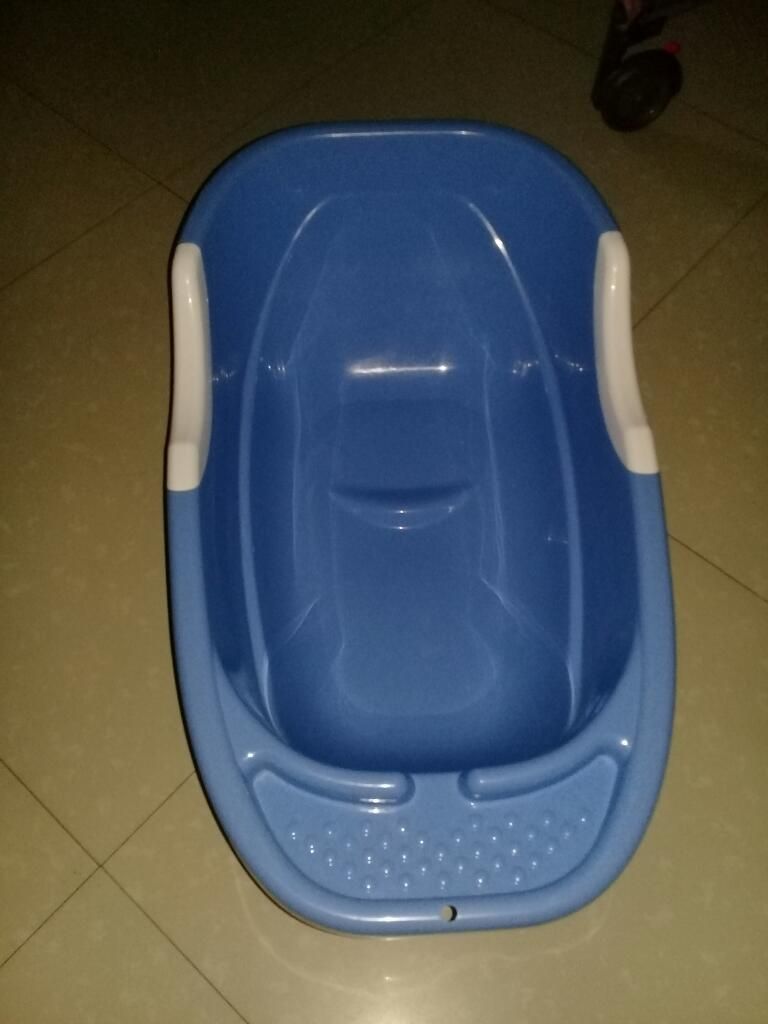 Vendo Tina para Bebe