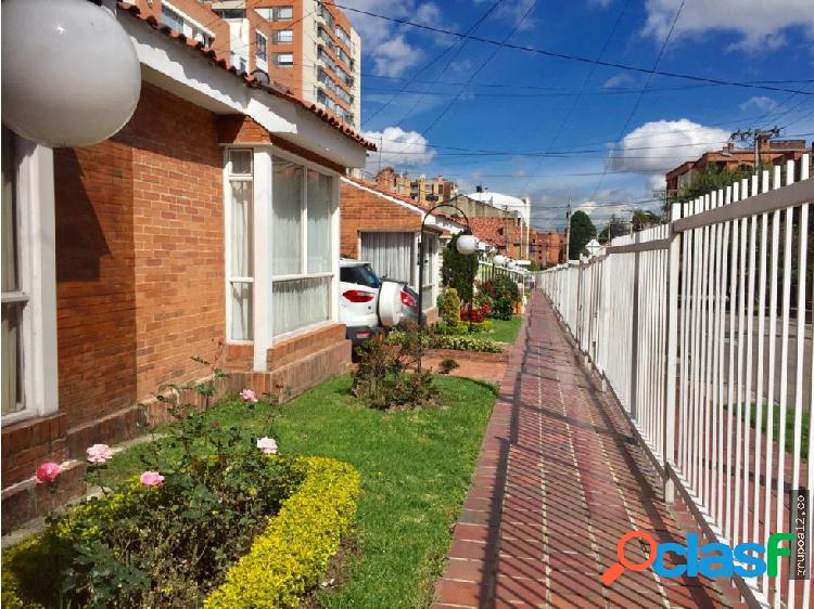 Vendo casa Conjunto cerrado Cedro Golf Bogotá