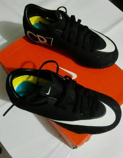 Guayos para Niño Cr7 Nike Originales