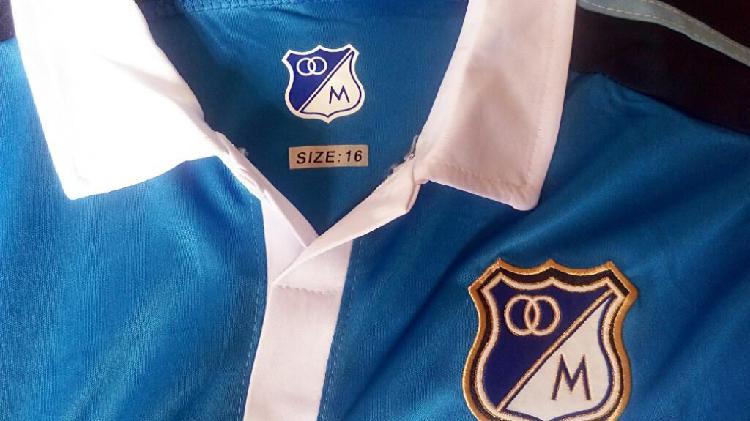 Uniforme de Millonarios