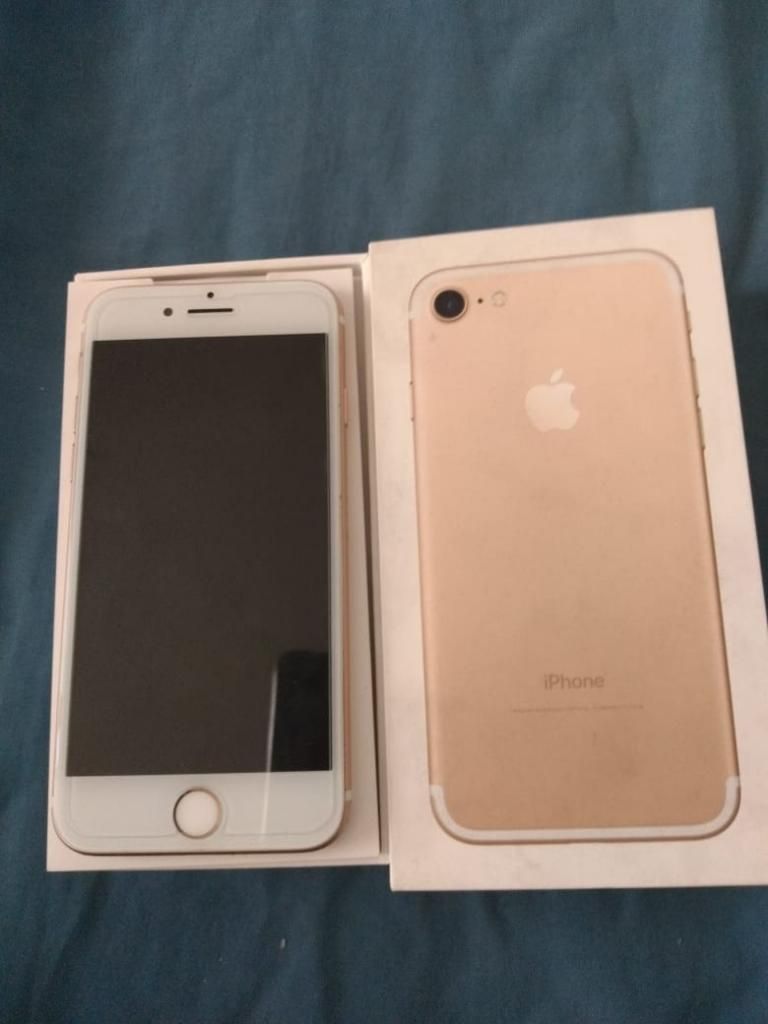 iPhone 7 de 32gb con Accesorios