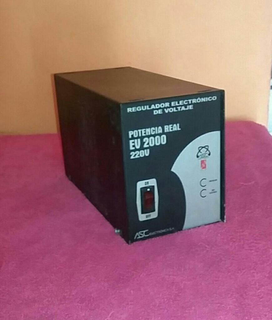 Regulador de voltaje de 220