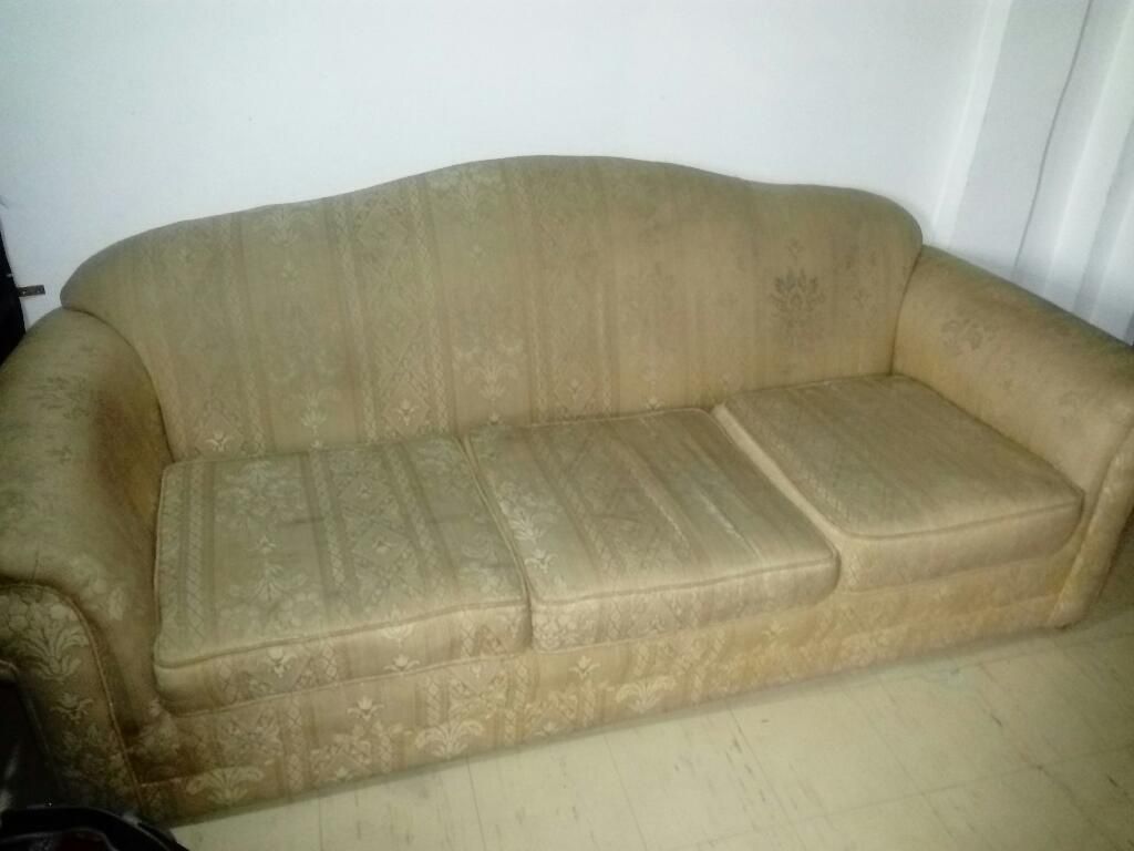 Sofa 3 puestos cambio o vendo