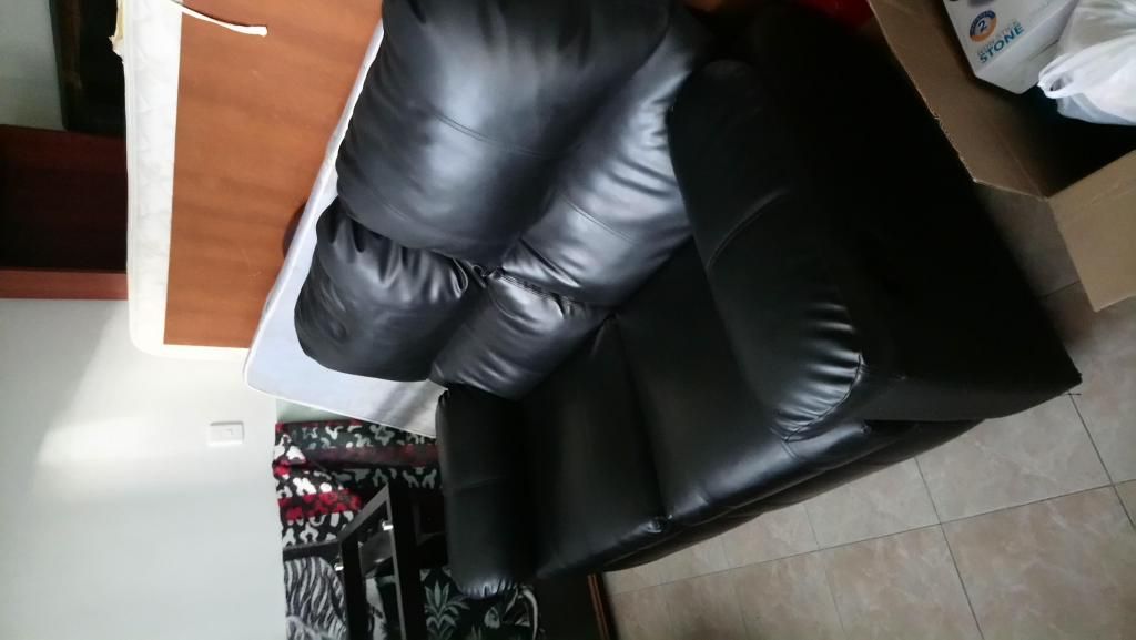 Sofa reclinable 2 puestos cuero sintetico negro