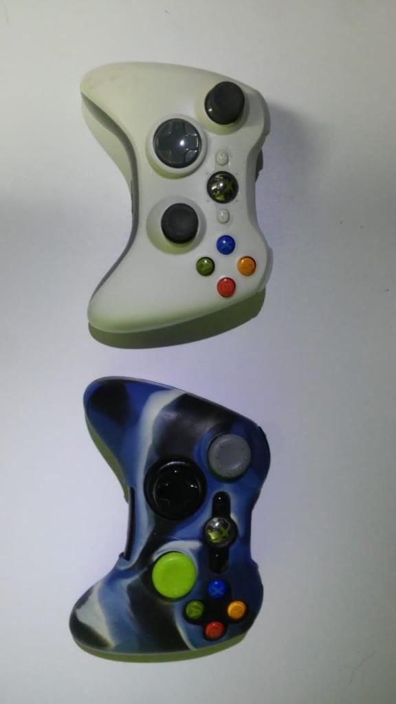 Dos Mandos De Xbox 360
