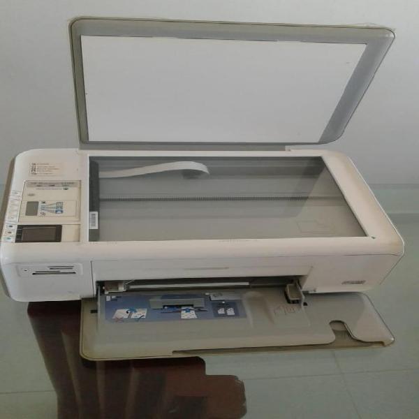 IMPRESORA MULTIFUNCIONAL HP Impresora / Escáner / Copiadora