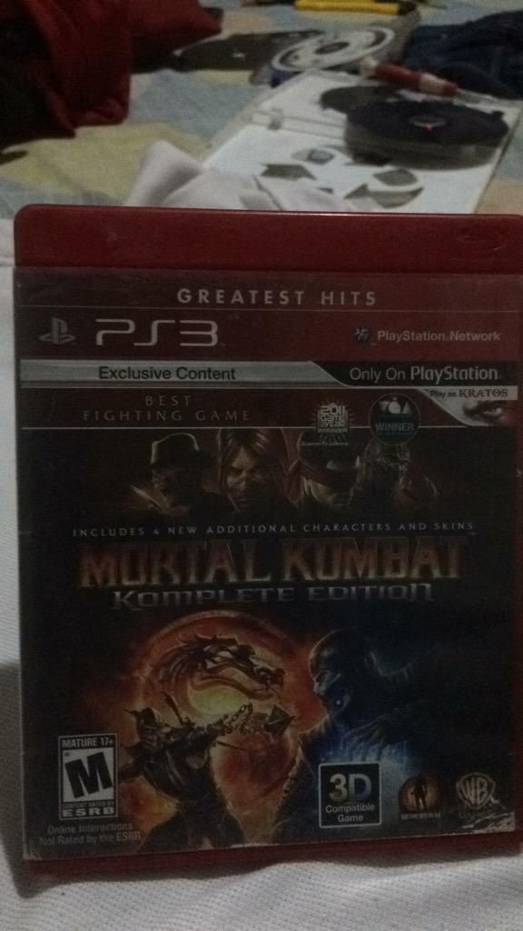 Mortal Kombat Komplete Edition (Red)