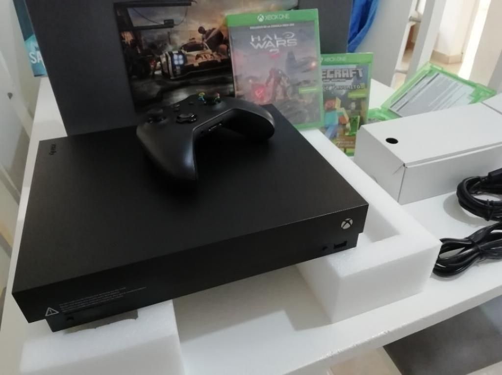 Vendo Xbox One X 1tb Tres Juegos