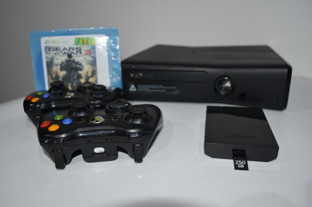 Xbox360 Slim 2 Controles Gear Of War