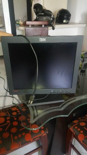 Vendo Monitor Pantalla Plana Marca Ibm