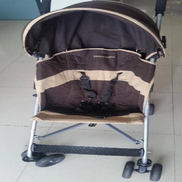 VENDO PASEADOR PARA BEBE MARCA MACLAREN