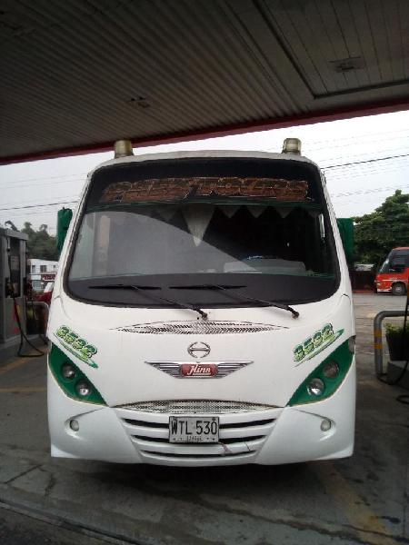 Buseta Hino en Venta