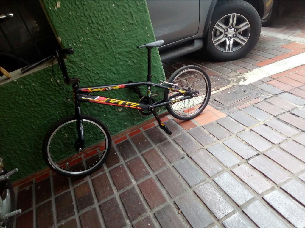Bicecleta para Bicicross O Bmx