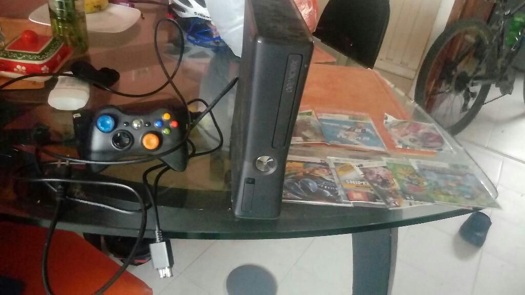 Vendo Xbox 360 Slim Programada 5.0