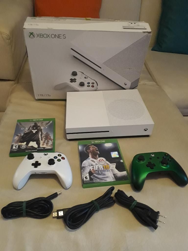 Xbox One S 4k gb