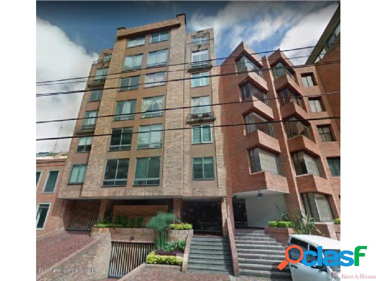 Apartamento en Arriendo Los Rosales MLS 19-553 RBC