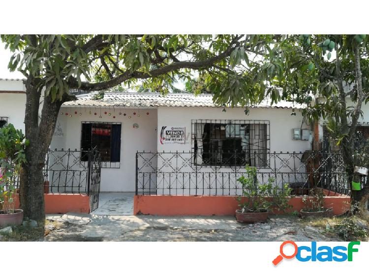 CASA LOTE EN B/ EL TAMBO
